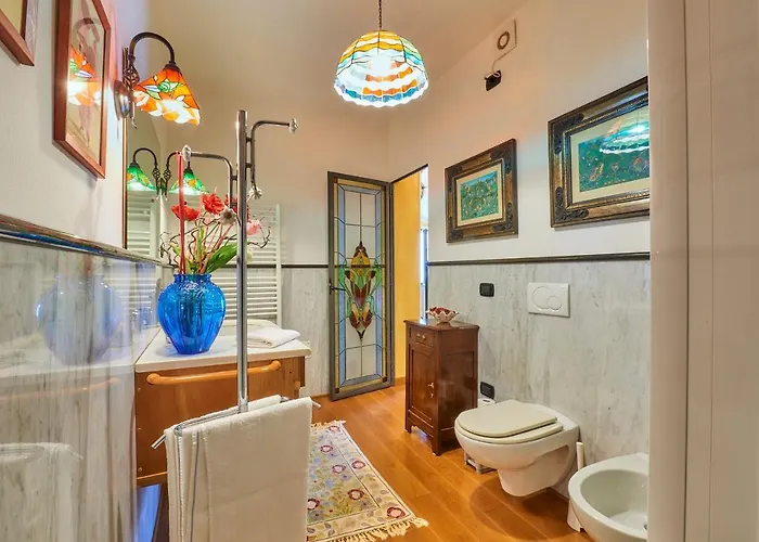 Bed & Breakfast - Foresteria - Frontelago 4*