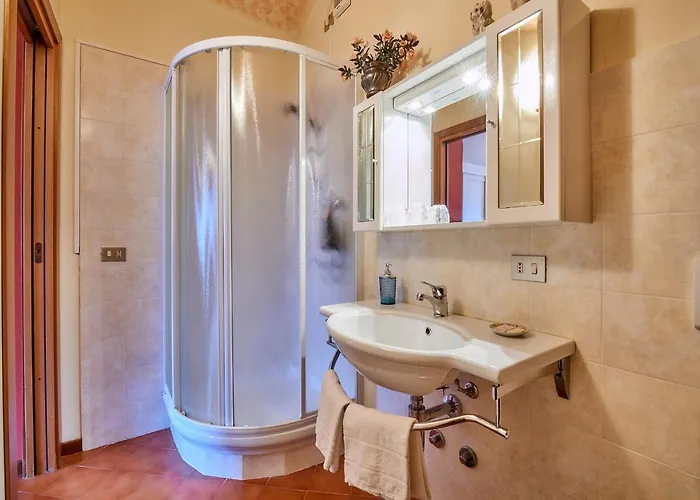 - Foresteria - Frontelago Mandello del Lario