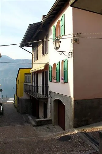 - Foresteria - Frontelago Mandello del Lario