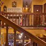 Bed and Breakfast - Foresteria - Frontelago 4*