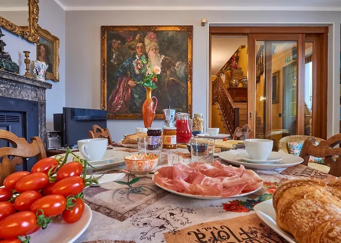 - Foresteria - Frontelago Mandello del Lario