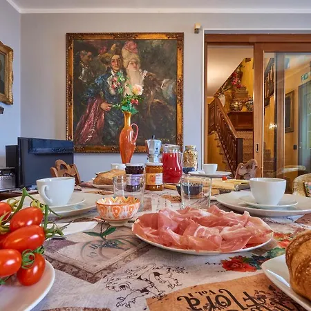 - Foresteria - Frontelago Mandello del Lario