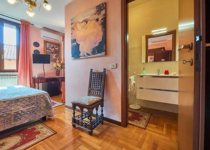 Bed & Breakfast - Foresteria - Frontelago 4*