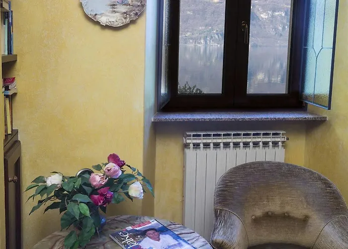 Bed & Breakfast - Foresteria - Frontelago 4*